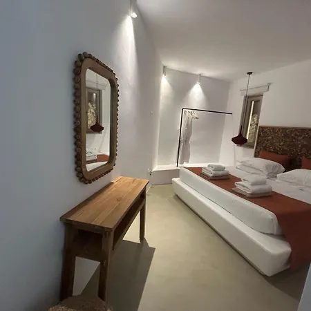 Andelias Signature 4* Folegandros Town